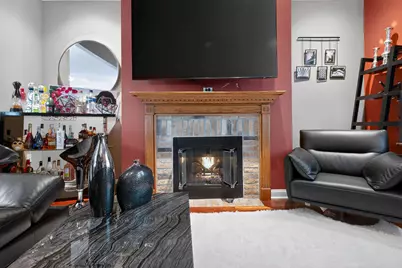 1052  Stratford Ct #201, Racine, WI 53406 - Photo 8