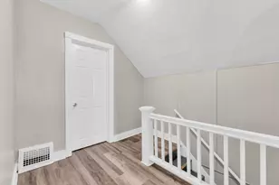 1130 S Memorial Dr, Racine, WI 53403 - Photo 20