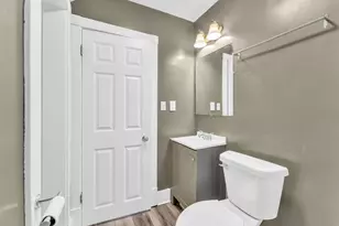 1130 S Memorial Dr, Racine, WI 53403 - Photo 22