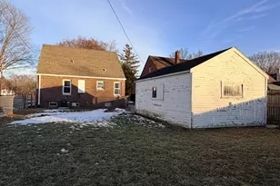 4451 N 49th St, Milwaukee, WI 53218 - Photo 4