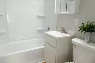 4451 N 49th St, Milwaukee, WI 53218 - Photo 8