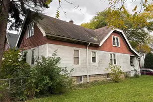 3050 N 24th Pl, Milwaukee, WI 53206 - Photo 4