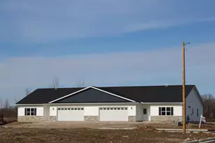 918 Drumlin Dr, Kewaskum, WI 53040 - Photo 18