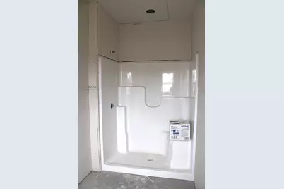 918  Drumlin Dr, Kewaskum, WI 53040 - Photo 6