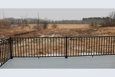 920  Drumlin Dr, Kewaskum, WI 53040 - Photo 8