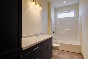 920 Drumlin Dr, Kewaskum, WI 53040 - Photo 10