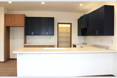 920  Drumlin Dr #Unit 2, Kewaskum, WI 53040 - Photo 4