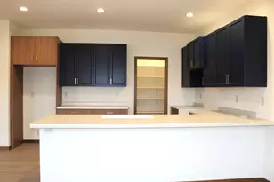 920 Drumlin Dr, Kewaskum, WI 53040 - Photo 4