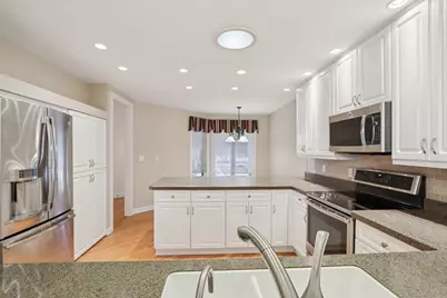 N14W30154  High Ridge Rd, Delafield, WI 53072 - Photo 16