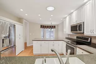 N14W30154 High Ridge Rd, Delafield, WI 53072 - Photo 16