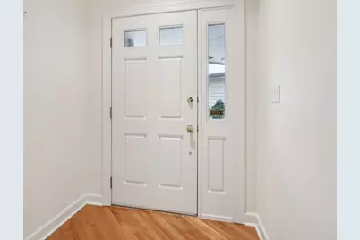 N14W30154  High Ridge Rd, Delafield, WI 53072 - Photo 6