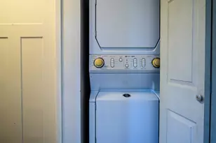 801 W Puetz Rd, Milwaukee, WI 53154 - Photo 12