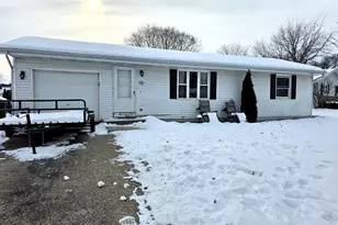 1508 Endl Blvd, Fort Atkinson, WI 53538 - Photo 2