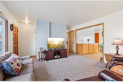 6216 S Cory Ave, Cudahy, WI 53110 - Photo 12