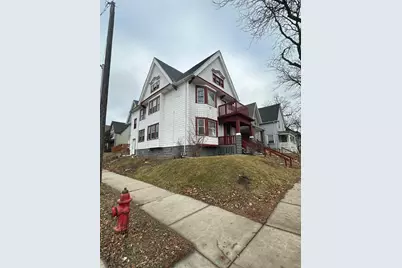 3730 W Brown St #3732, Milwaukee, WI 53208 - Photo 2