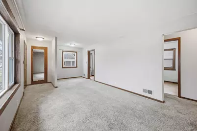 494  Bruce St, Fond du Lac, WI 54935 - Photo 6