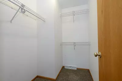 3212  Redbird Ln, Racine, WI 53402 - Photo 28