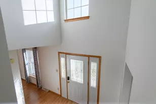 3212 Redbird Ln, Racine, WI 53402 - Photo 4