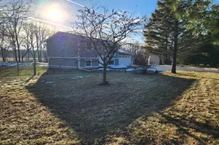 N9523 Sunset Dr, Troy, WI 53120 - Photo 4