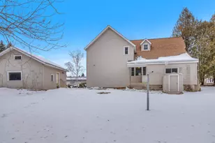 13113 Pioneer Rd, Meeme, WI 53063 - Photo 28