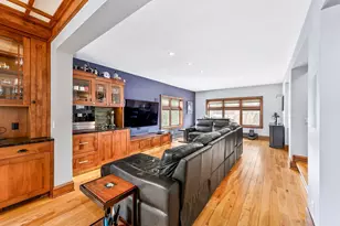 802 E Silver Spring Dr, Whitefish Bay, WI 53217 - Photo 12