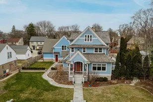 802 E Silver Spring Dr, Whitefish Bay, WI 53217 - Photo 90