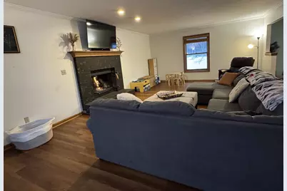 W327S8037  Memory Ln, Mukwonago, WI 53149 - Photo 6