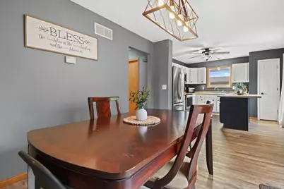 2606  Park Forest Dr, West Bend, WI 53090 - Photo 14