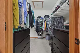 2606 Park Forest Dr, West Bend, WI 53090 - Photo 20