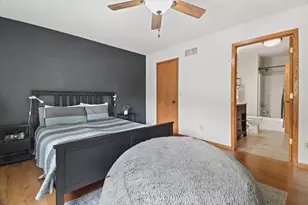 2606 Park Forest Dr, West Bend, WI 53090 - Photo 18