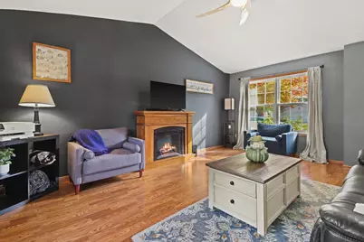 2606  Park Forest Dr, West Bend, WI 53090 - Photo 12