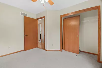 2606  Park Forest Dr, West Bend, WI 53090 - Photo 24