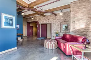 215 W Maple St, Milwaukee, WI 53204 - Photo 40