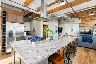 215 W Maple St, Milwaukee, WI 53204 - Photo 4