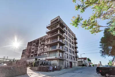 215 W Maple St #312, Milwaukee, WI 53204 - Photo 38