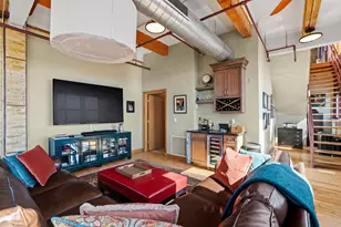 215 W Maple St, Milwaukee, WI 53204 - Photo 16