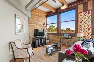 215 W Maple St, Milwaukee, WI 53204 - Photo 8