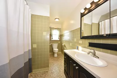 6509 W Warnimont Ave, Milwaukee, WI 53220 - Photo 16