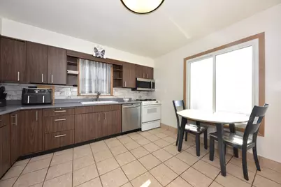 6509 W Warnimont Ave, Milwaukee, WI 53220 - Photo 6