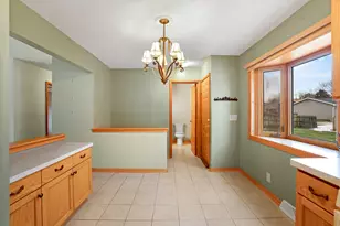 6840 Carlin Ct, Racine, WI 53406 - Photo 12