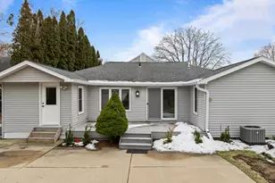 132 Fontana Ave, Fontana, WI 53125 - Photo 76