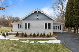 132 Fontana Ave, Fontana, WI 53125 - Photo 1
