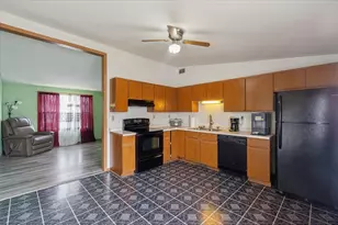 6401 N 106th St, Milwaukee, WI 53224 - Photo 4