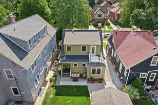 4221 N Farwell Ave, Shorewood, WI 53211 - Photo 36