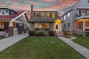 4221 N Farwell Ave, Shorewood, WI 53211 - Photo 46