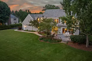 11019 N Wyngate Trace, Mequon, WI 53092 - Photo 36