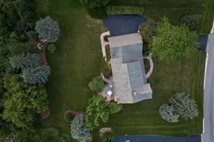 11019 N Wyngate Trace, Mequon, WI 53092 - Photo 54