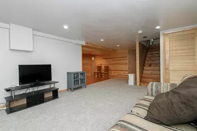 1910  Crossbow Ct, Waukesha, WI 53186 - Photo 26