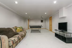 1910 Crossbow Ct, Waukesha, WI 53186 - Photo 24