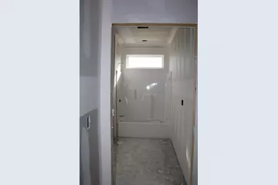 1352  Kettle Dr #Unit 2, Kewaskum, WI 53040 - Photo 4